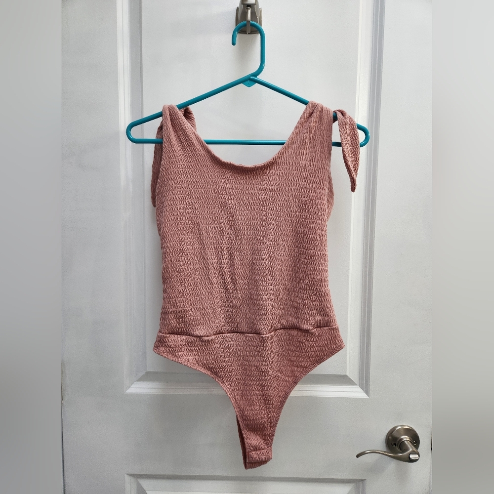 NWT Lulus Textured Tie Strap Bodysuit